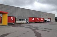 Ejahuset, Eskilstuna I Eskilstuna Logistikpark strax öster om Eskilstuna har Logistic Contractor uppfört en logistikanläggning på cirka 4 000 kvm åt A-förpackning AB.