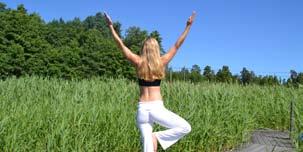 Namn Tel Födelseår Mail Britt Bergh 070-779 66 33 1943 brittbergh@tele2.se Håkan Borg 070-575 82 75 1953 hakan.borg@arbetsförmedlingen.se Francesca Rainoni 073-659 04 11 1977 francesca.rainoni@koping.
