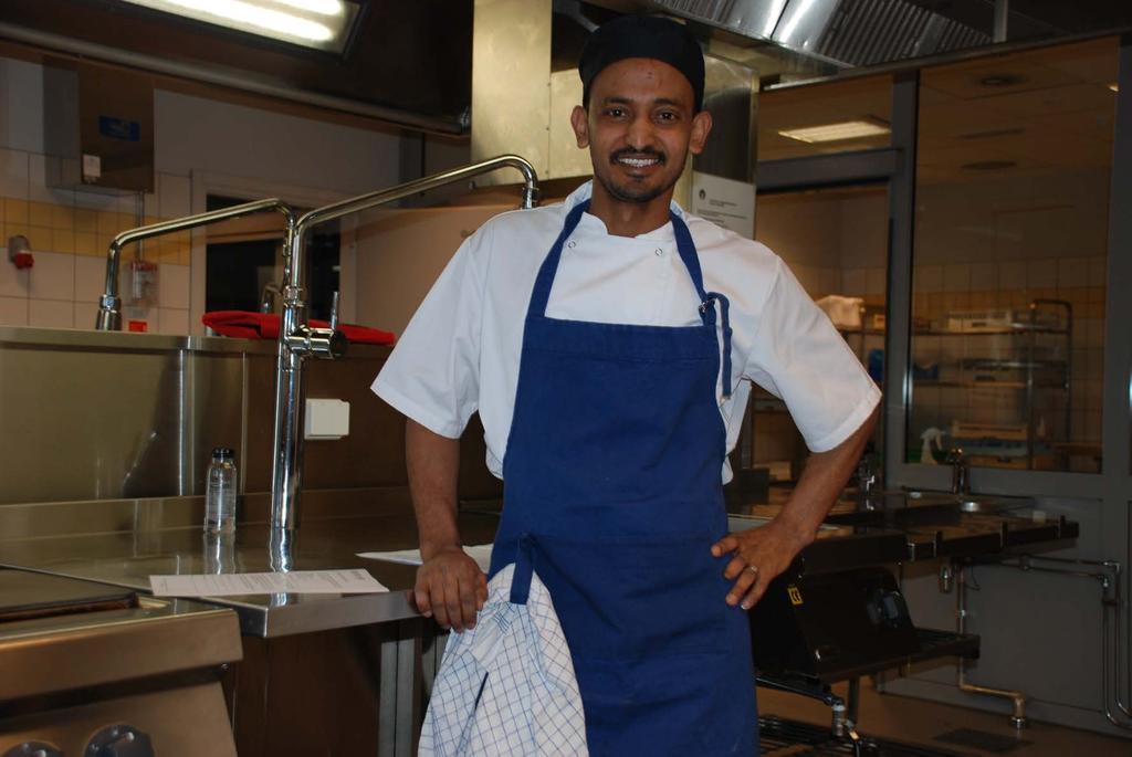Amanuel Welde, Norge Amanuel Welde är 32 år. Han kom från Eritrea, via Sudan, till Norge 2011. Idag studerar han på Restaurant- og matfag, Helsfyr Voksenopplaering i Oslo.