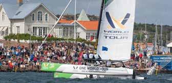 SVENSK SEGLING: KAPPSEGLING Trångt på bryggorna och i eventområdet på Skeppsholmen inför ÅF Offshore Race. Foto: Oskar Kihlborg.