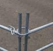 Det går att koppla ihop 4 grindar i samma ring. Totalhöjden på alla grindar är 110 cm, det övre röret på 100 cm. Nr. 30-511 Lammkammargrind 50 cm Fast 330:- Nr.