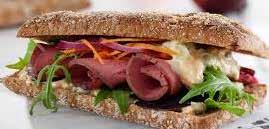 SMAKA PÅ GAVNØ CAFÉ TULIPANEN Café Tulipanen bjuder in till kaffe och kaka, smörrebröd, smörgås eller en läcker buffet. Bokning bör göras.