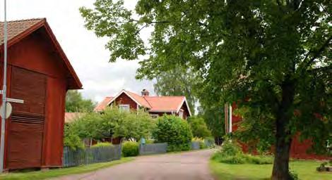 NORET RIKTLINJER, FORTS. Värdefull bebyggelsemiljö Ny bebyggelse inom detta område ska stärka bebyggelsens karaktär med traditionella gårdsbildningar, se sidorna 240-241.
