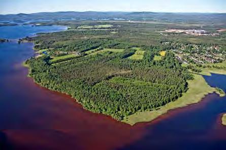 UTMELAND RIKTLINJER, FORTS. Värdefull bebyggelsemiljö Ny bebyggelse inom detta område ska stärka bebyggelsens karaktär med traditionella gårdsbildningar, se sidan 240-241.