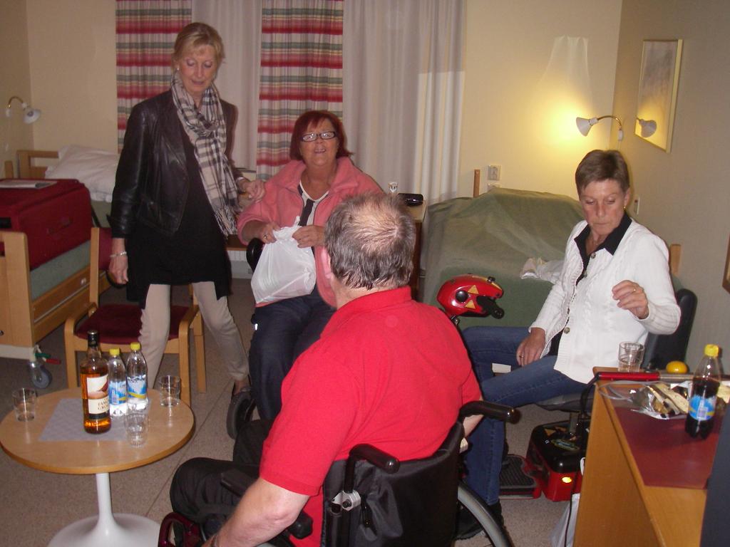 Patients' experience of rehabilitation after stroke M. Lewinter & S. Mikkelsen Disabil Rehabil.