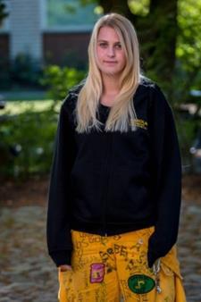 Kännetecken: Jobbig knöl som ÄLSKAR att vara i vägen Favoritdryck: Agwa suicide & Minttu