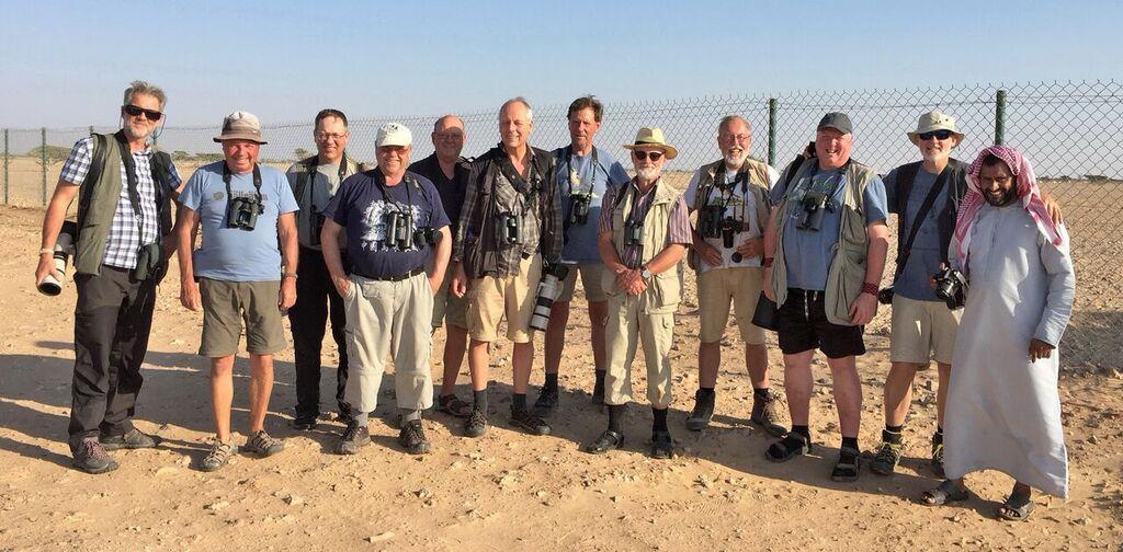 Hela gänget i Al Wusha Nature Reserve (Jörgen) Program Lö 7 nov. Sö 8 nov. Flyg Arlanda Muscat med Emirates fr. Arlanda kl. 13.45. Göteborgarna (fem) flög med Turkish från Landvetter kl. 12.30.