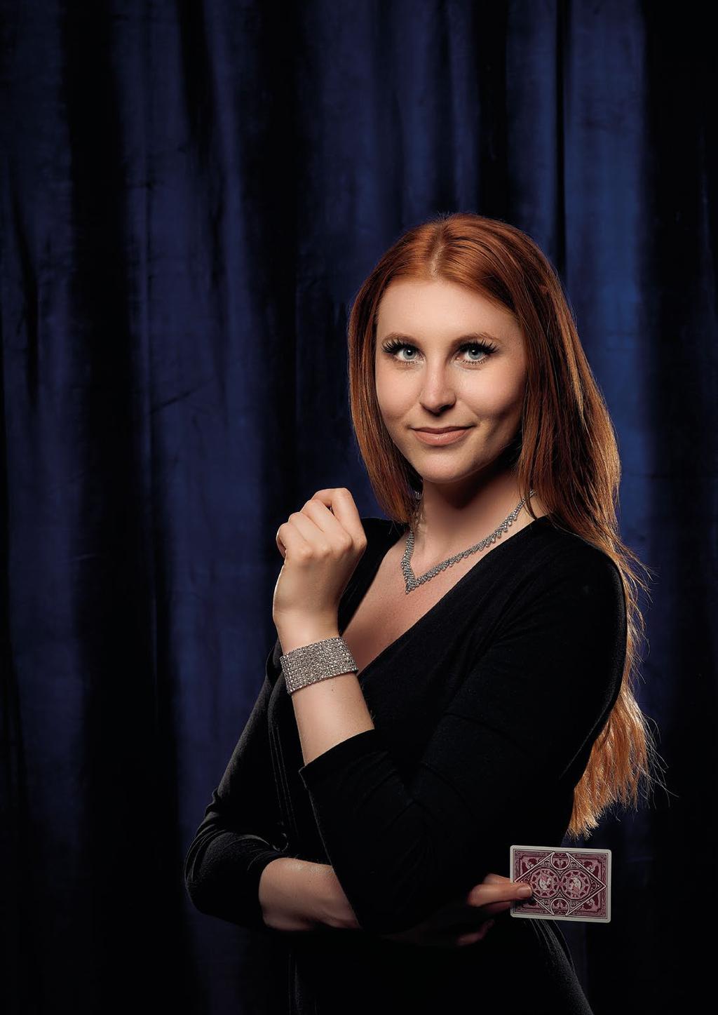 VI BJUDER DIG PÅ EN MAGISK KVÄLL Du som har elavtal med Höganäs Energi är välkommen på magishow med en av sveriges bästa trollkonstnärer, Caroline Ravn.