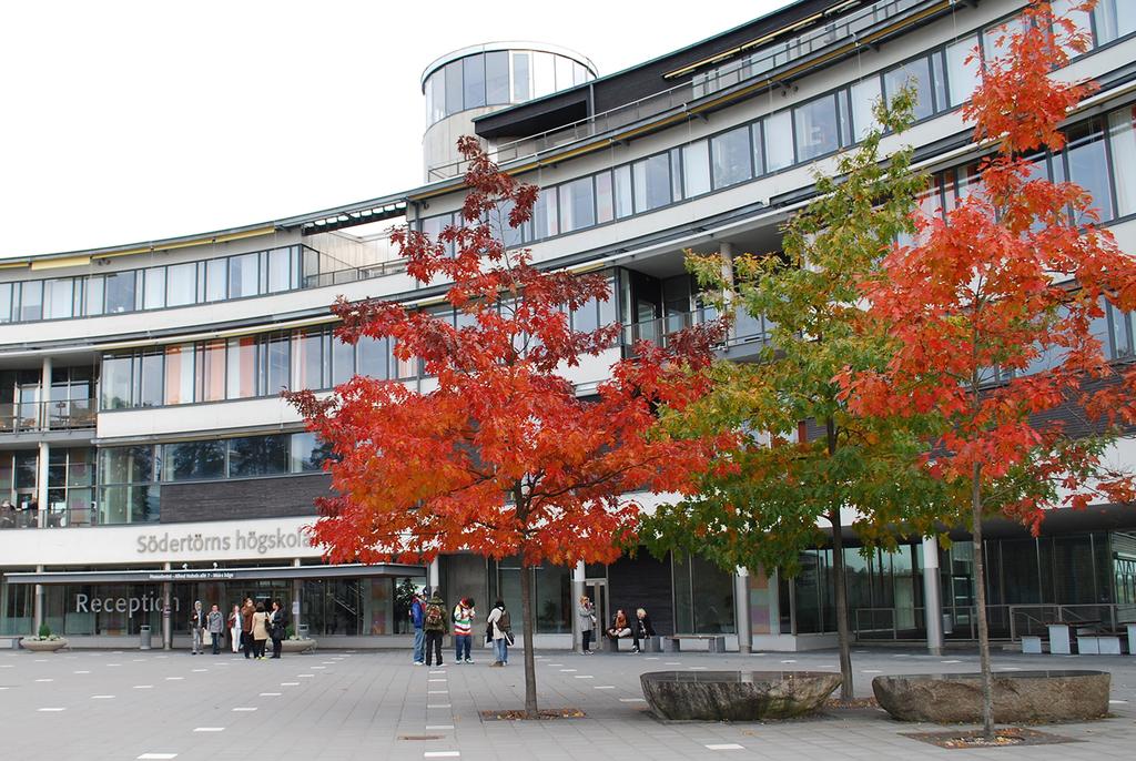 Södertörns Högskola Fortsatt utveckling av polisutbildningen - bl a genom uppförande av nya hus för polisutbildningen.