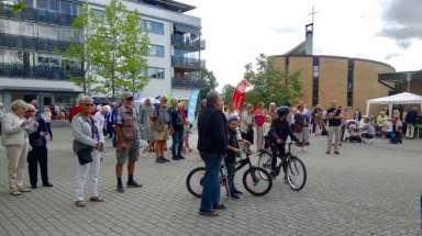 Dagen bjöd på fantastiskt septemberväder och en hel del happenings runt centrum i Rydebäck.