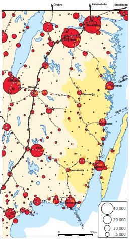 Figur 8 Huvuddelen av regionens tätorter/kärnområden ligger längs kusten och har tillgång till järnväg men kopplingen med järnväg mellan dessa orter är låg.