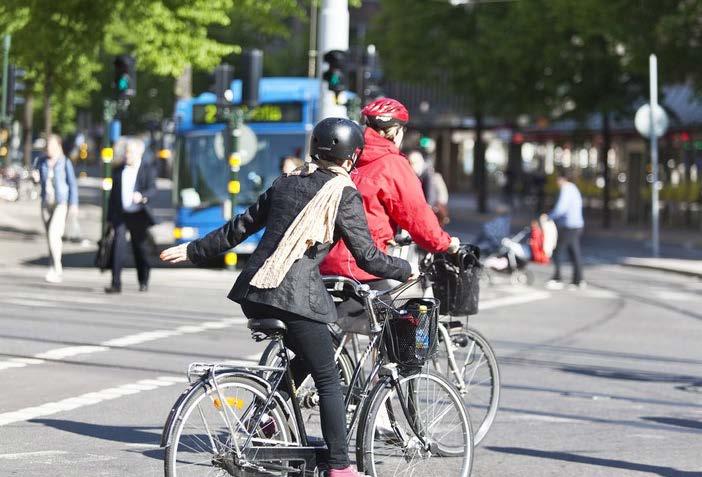 Trafik i praktiken år 7-9, gymnasiet tycker svenskar om hastighetsbegränsningar? Läs i Trafikverkets senaste enkätundersökning! Vad tycker du? Jämför synen på rattfylleri.