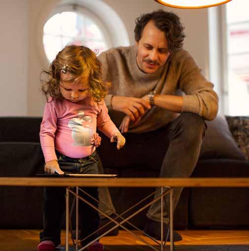 Sidan 8 Sidan 9 Om du krävs på skadestånd När en skada inträffat i fastigheten kan det hända att du som bostadsrättsinnehavare krävs på skadestånd av föreningen eller av någon granne.