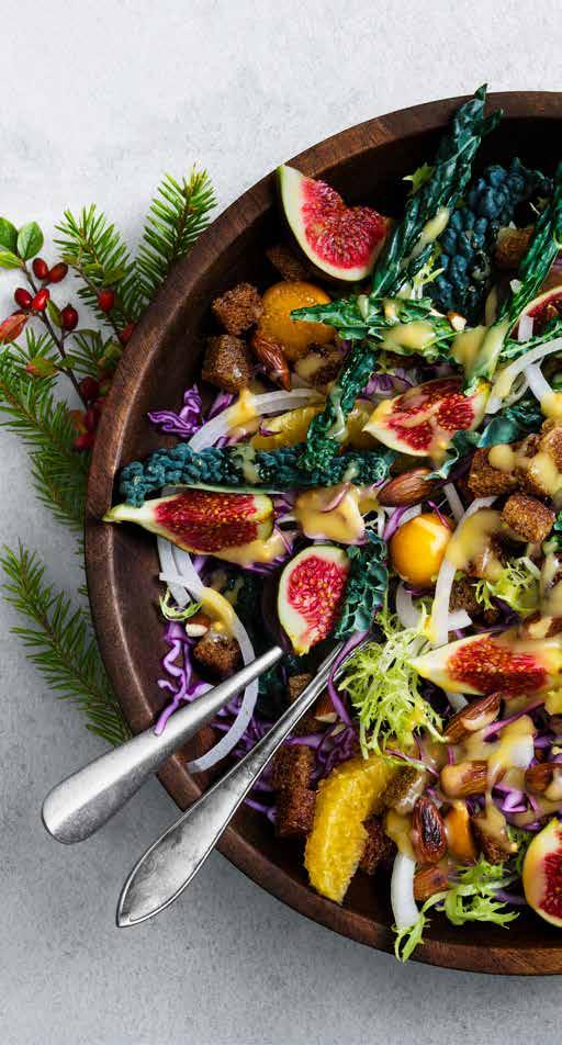 JULIG SALLAD MED KRUTONGER OCH