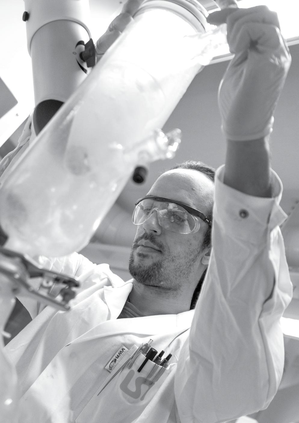 15 Inbjudan till teckning av units i Spago Nanomedical AB Detta Prospekt har upprättats av styrelsen för Spago Nanomedical AB med anledning av föreliggande Företrädesemission.