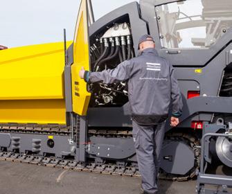 STABILITET OCH KONTROLL TRUCKASSIST Atlas Copcos TruckAssist-system är utformat för att hjälpa lastbilar att docka korrekt och säkert med pavern genom att förenkla kommunikationen mellan