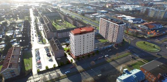 På takterrassen, som blir bostadshusets gårdsarea, skapas plats för umgänge och grönska.