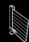 Genom urtag i vinkelstången och motsvarande plattstål i nedre änden av båda sidogejdrarna låses porten