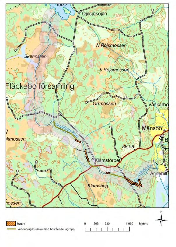 Andelen närmiljö som utgörs av hygge är 10,4 %. Någon åkermark eller bebyggelse finns inte i närmiljön.