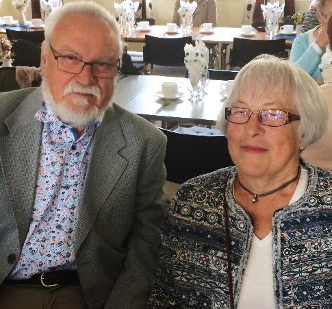 Berättarstund i Gästgivarhagen 2017-04-25 flykten från Estland september 1944 Att i SPF Seniorernas regi få berätta om min familjs historik från Estland och flykten hit till Sverige var en känslosam