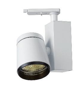 TA K Spotlight, 3-fas Greenwich Greenwich är en mindre skenspot med inbyggt drivdon för 230 volt metallhalogen i en serie väldesignade spotlights.