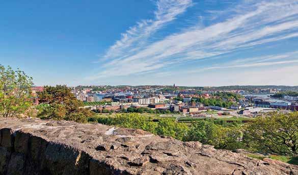 Nära till det mesta Centrala Hisingen är ett fantastiskt läge! Här har du stadens nöjesliv, kultur och shopping praktiskt taget framför dina fötter.