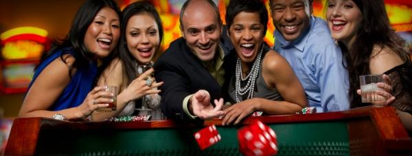 Top Casino Freespinsblocket erbjuder bästa kasinospel till sina kunder.