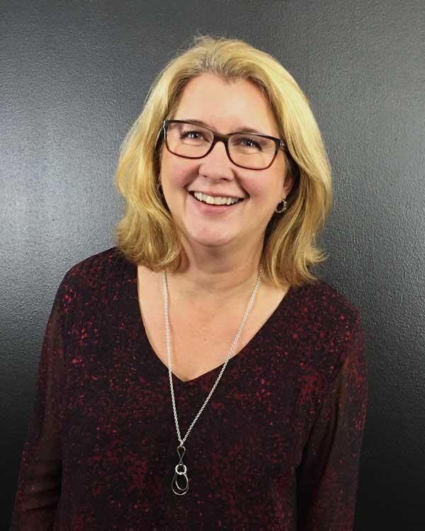 HITTA DINA KUNDER PÅ NÄTET! Föreläsare: Malin Friis-Liby Vad krävs för att du ska kunna nyttja din webbplats som en bra säljkanal?