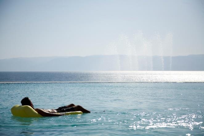 Wise Mind erbjuder fortbildning av hög kvalitet i kombination med sol, hav, snorkling och möjlighet till utflykter till den mytomspunna klippstaden Petra och till Wadi Rum-öknen.