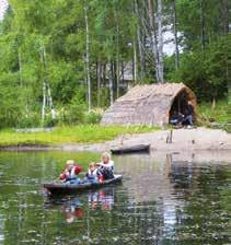 Öppen vid gudstjänst och enligt överenskommelse. Hitta hit På en höjd strax väster om väg. 28. Ljunghems backar Natur /kulturområde med vackra åsar, platåer, fuktiga sänkor och forntida åkrar.