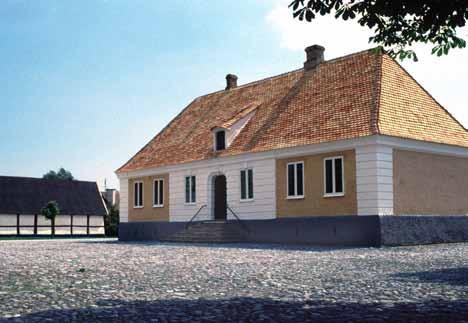 gammal stad: Skanör-Falsterbo tala om att Vellinge var en by, om än väckt till modernitet av järnvägen och upphöjd till municipalsamhälle i början an 1900-talet, medan syskonstäderna var just städer.