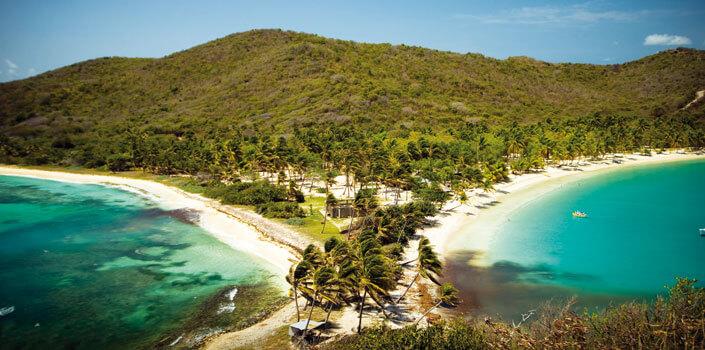 St. Vincent & Grenada Hyr segelbåt och bege er ut på segelsemester vid St. Vincent & Grenada I farvattnet söder om St.
