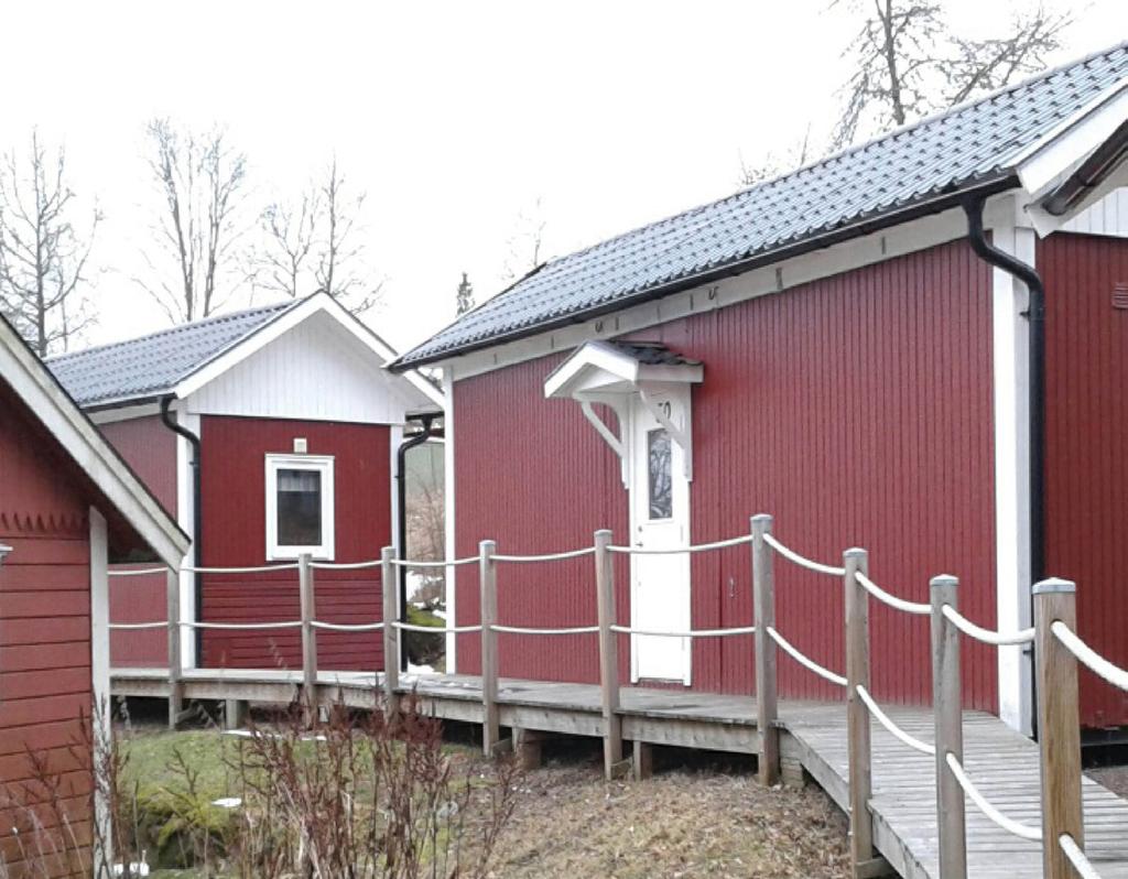 Tjällmo Gästgivaregård med anor från 1600-talet är nu till salu.