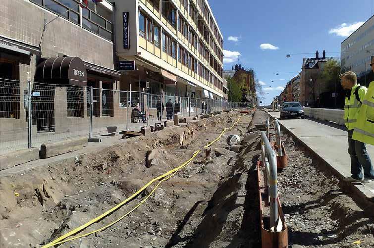 Källor Vad finns i marken berg, grus, sand eller lera? Växtbäddar i Stockholms stad en handbok (2017) är framtagen på initiativ av Stockholms stad genom Björn Embrén och Britt-Marie Alvem.