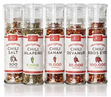 Chili Jalapeño, 8 000 SHU vikt 15 gr. Grön jalapeño med ursprung från Centralamerika den är 2,5 till 7,5 cm lång och har saftigt fruktkött som påminner om paprika i smaken.