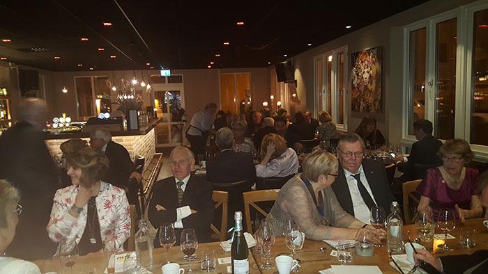 50-års jubileum Kristianstad-Hammarshus RK Lördagen den 8:e april samlades ett 60-tal Rotarianer på Restaurang Aptit för att fira klubbens 50-årsjubileum.