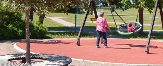 PARKLEKAR & LEKPLATSER Parklekarna i Spånga-Tensta Parklekarna erbjuder en bemannad, öppen verksamhet för alla, i huvudsak utomhus. Utemiljön inbjuder till rolig och varierad fri lek.