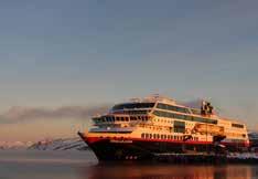 Kryssningsfartyget MS Trollfjord Fartyget är uppkallat efter den dramatiska fjorden Trollfjord i Lofoten.