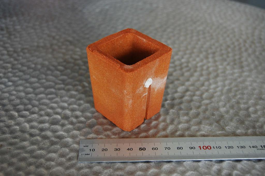 Metod och genomförande Material 1 Temperatur ( C) Material 2 Temperatur ( C) Tid(h) 840 880 900 Tid(h) 840 880 900 0,5 1-1-1 1-1-2 1-1-3 0,5 2-1-1 2-1-2 2-1-3 1 1-2-1 1-2-2 1-2-3 1 2-2-1 2-2-2 2-2-3