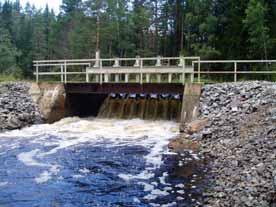 Arbogaåns avrinningsområde (61-122) Vandringshinder för fisk Det finns tio vandringshinder för fisk längs den inventerade sträckan (tabell 3).