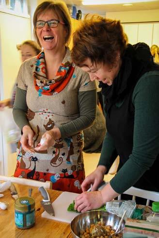 Fortbildare: Innehåll: Ann-Louise Ahrenberg och Sofia Grynngärds från Marthaförbundets projekt Tack för maten!