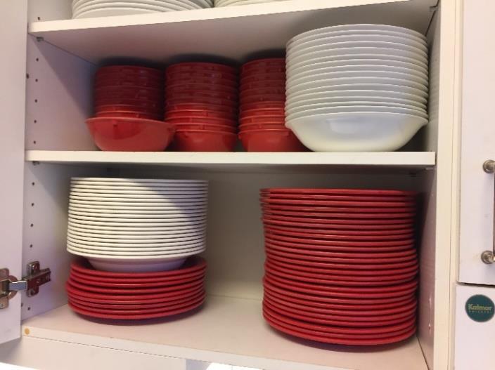 2-4-4- Frigolit Frigolit är tillverkad av styren som är registrerad på den s.k. SIN-lista. Frigolit som samlas in från förpackningar finns nästan inte på kommunens förskolor.