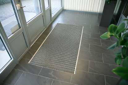 Så här installeras Kåbe Originalmatta Generellt gäller att mattan alltid skall placeras på fast och plant underlag. 1. Uppe på befintligt golv.