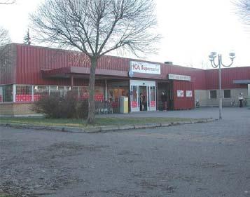 Sätra centrum Sätras läge i Gävle skala 1:50000 Bomhus centrum Bomhus har många äldre bostadsområden men expanderade kraftigt på 1960-1980-talet. Idag bor här cirka 11 000 invånare.