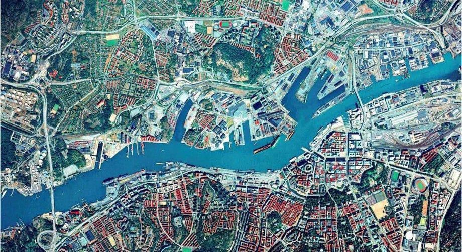 Hållbar stad öppen för världen 1700-talet Byggdes av holländare och tyskar.