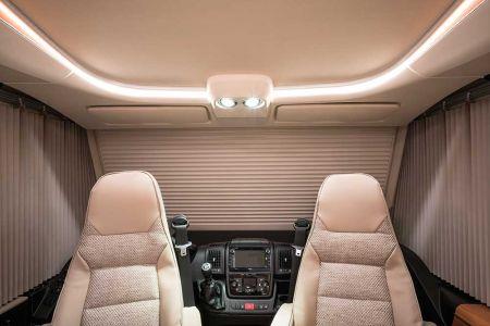 Hymermobil B-klass DynamicLine Specialutrustning Automatiska Bi-LEDstrålkastare Bästa ljuset i kurvorna