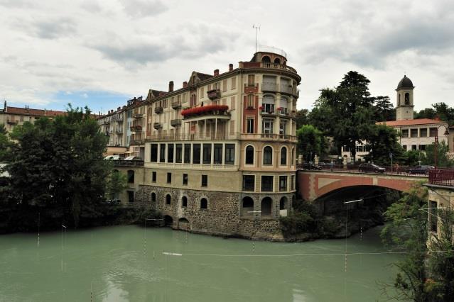 Via Francigena, Aosta Ivrea, 6 nätter 4(8) Ivrea Dag 7 - Hemresa Efter frukost är den här vandringsresan avslutad och du fortsätter kanske söderut till Milano eller Turin för hemresa.