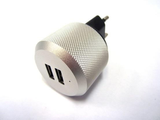 Alla dessa fyra laddare har tydliga märkningar och ingen har fått någon allvarlig anmärkning i provningen. Märke Just Mobile, modell AluPlug PA-168EU, dnr.
