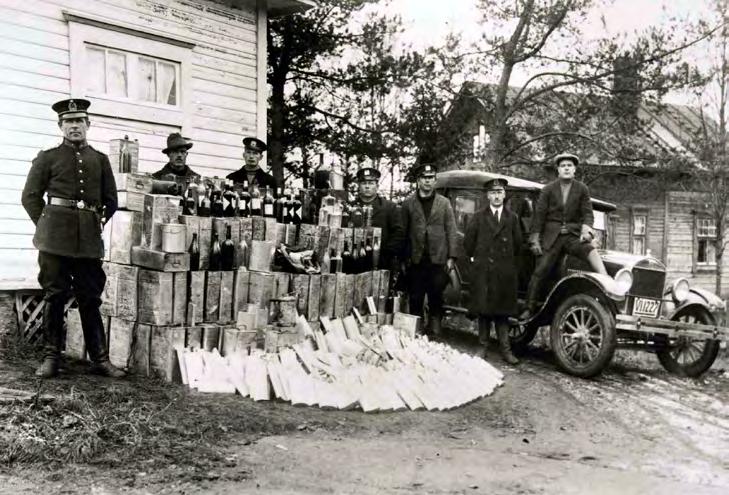 pehr evind svinhufvuds tid 1931 1937 Demokratin i Finland stärktes och ekonomin utvecklades gynnsamt på 1920- och 1930-talet.