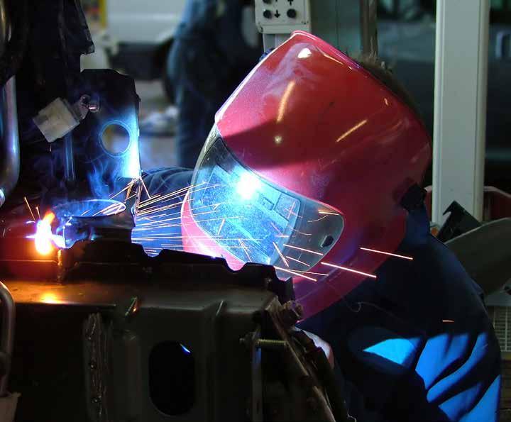 Dansk storsatsning gav kunskap om hot och bot Efter tolv års dansk forskning om nano och arbetsmiljö törs professor Ulla Vogel slå fast: På många arbetsplatser är nanomaterial en okänd